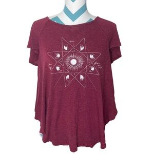American Eagle Burgundy Short Sleeve Top w/ Graphic Design (Phases of the Moon)